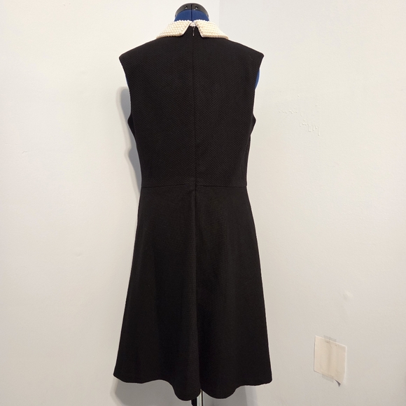 Pearl Collar Black Flared Dress Size 12 - Picture 2 of 8